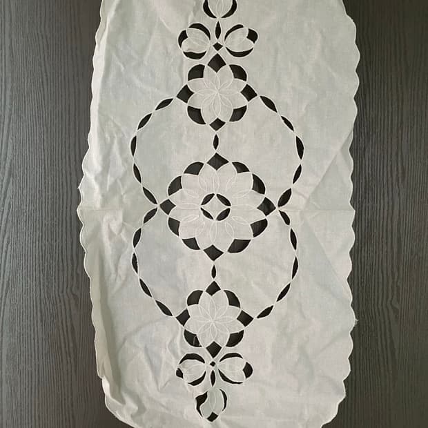 빈티지 자수 워크 테이블 보 소품