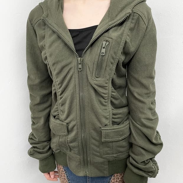 y2k 카키 셔링 포켓 후드집업