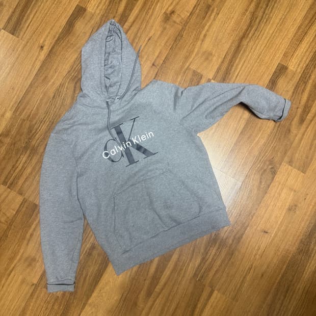 Calvin Klein Jeans 남여공용 테리소재 모노로고 후드티셔츠
