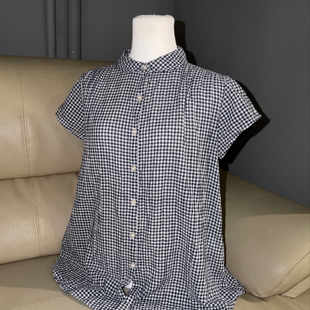 nerd navy check pattern blouse