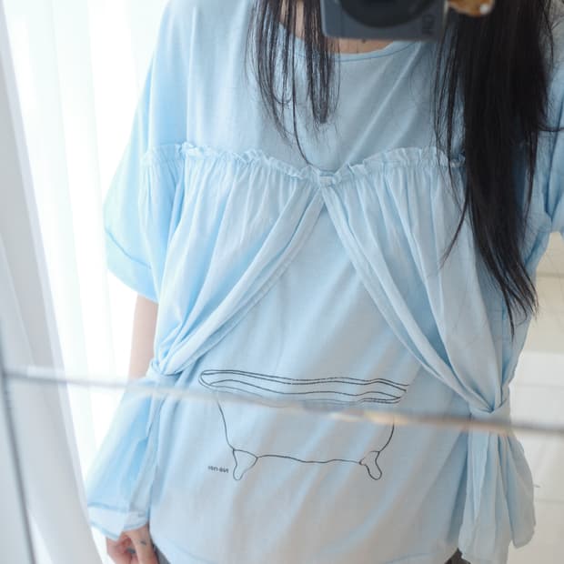 Curtain bathtime top