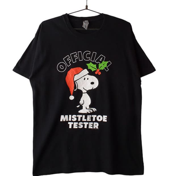 스누피 크리스마스 반팔 티셔츠 블랙