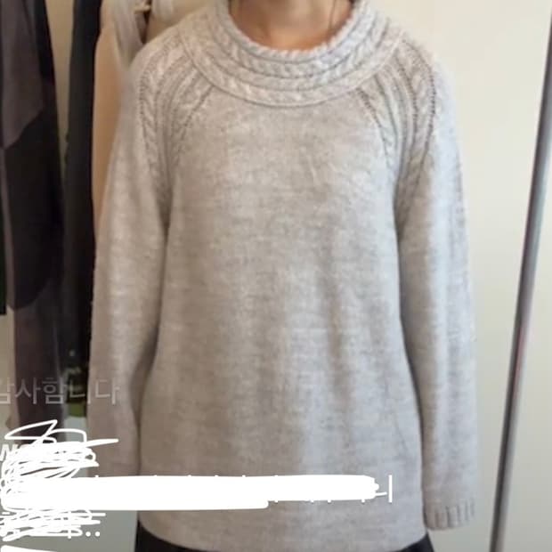 일본 빈티지 꽈배기 포인트 래글런니트