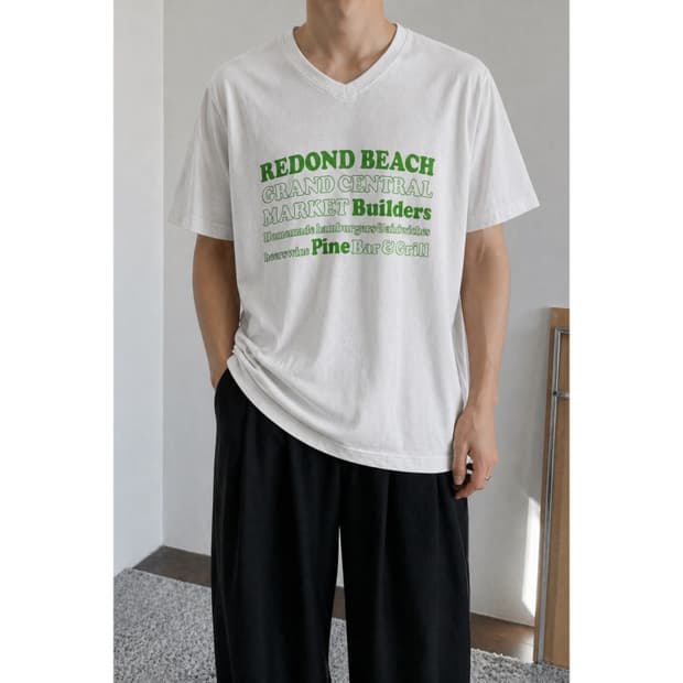 화이트 반팔 티