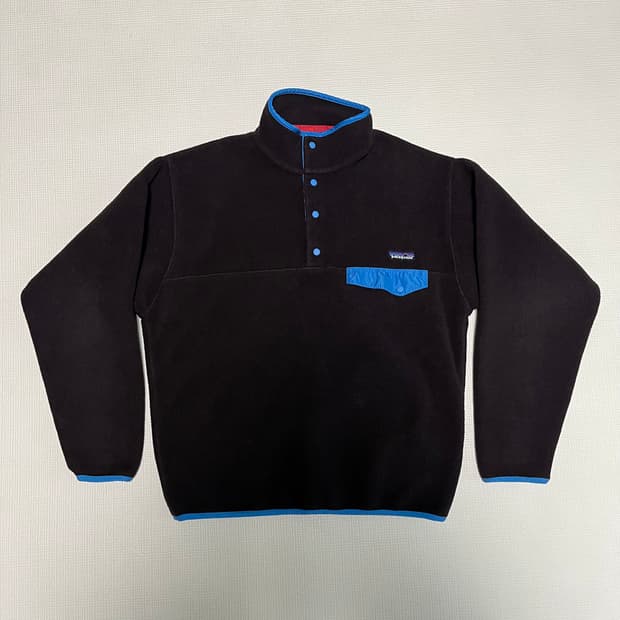 파타고니아 신칠라 플럼 브라운 (잔나비 최정훈)