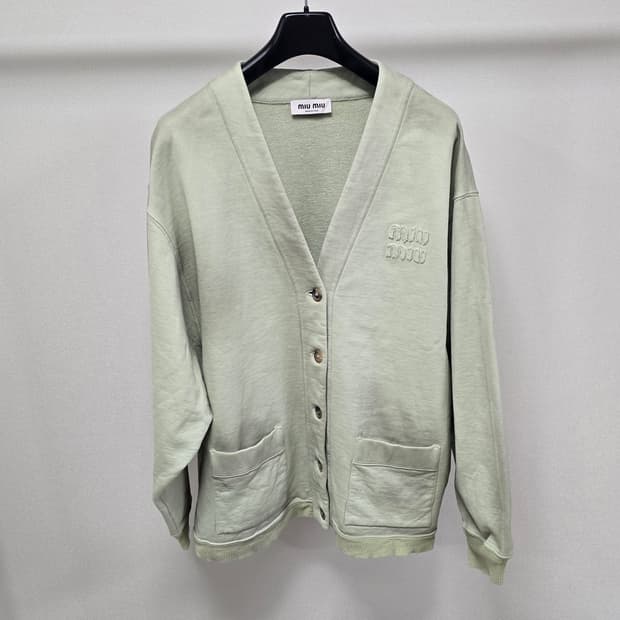 23fw 미우미우 가디건 L사이즈 105 110 판매