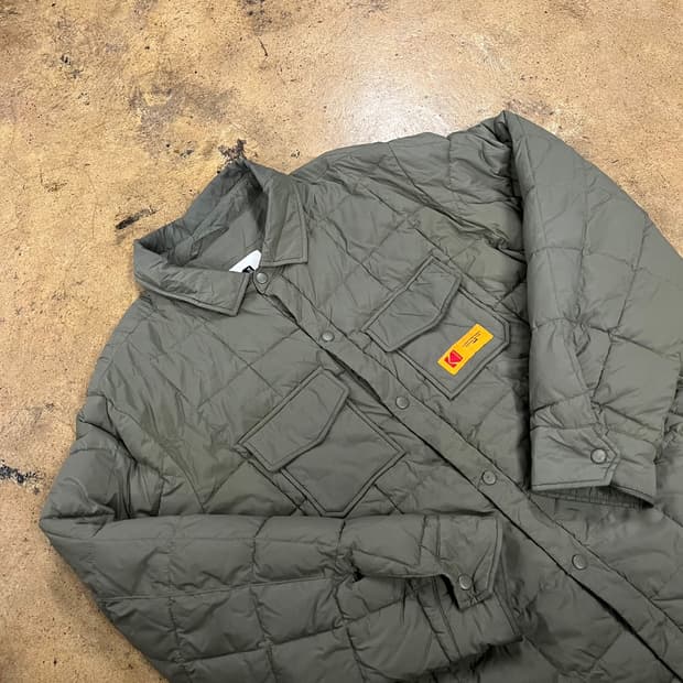 [정품/M] 코닥 퀼팅 셔츠 자켓 카키색 b10