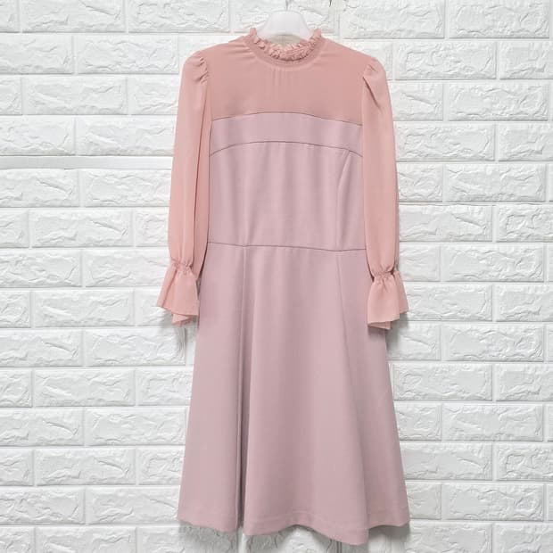 잇미샤 핑크 쉬폰 배색 원피스 