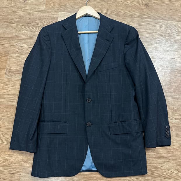 (48)키톤 Kiton 체크패턴 수트 자켓