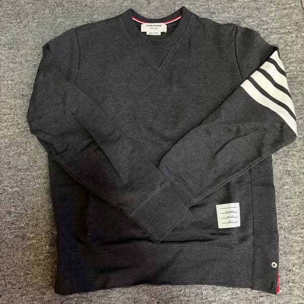 톰브라운 4바 스웨트셔츠 다크그레이 3사이즈