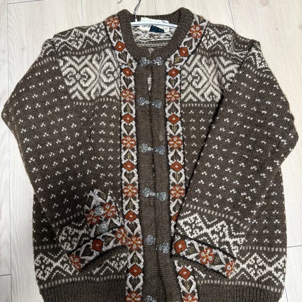 데일오브노르웨이 38사이즈