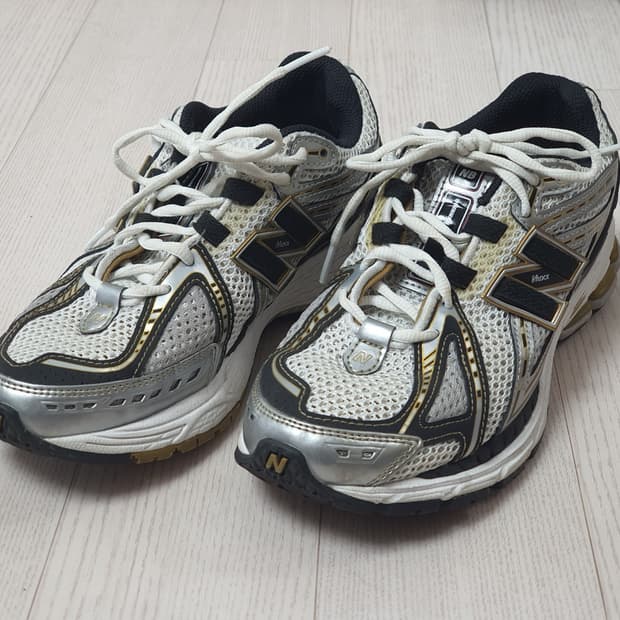 뉴발란스 1906RA 화이트 골드 230mm