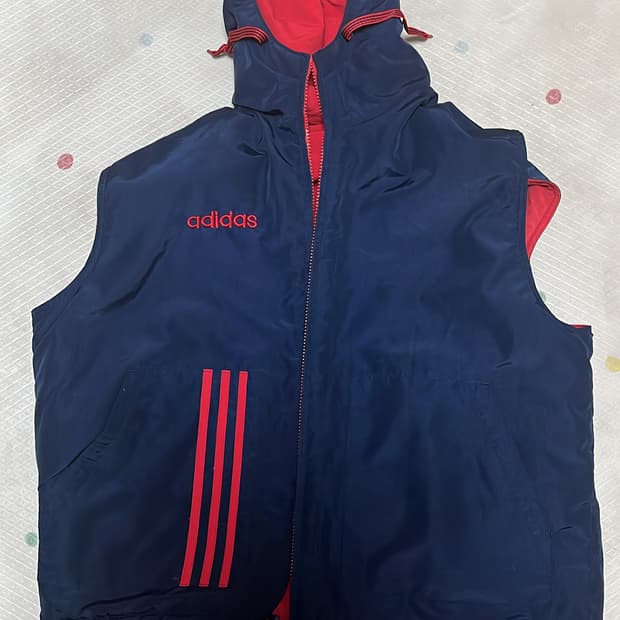 리버시블 빈티지 패딩 아디다스조끼