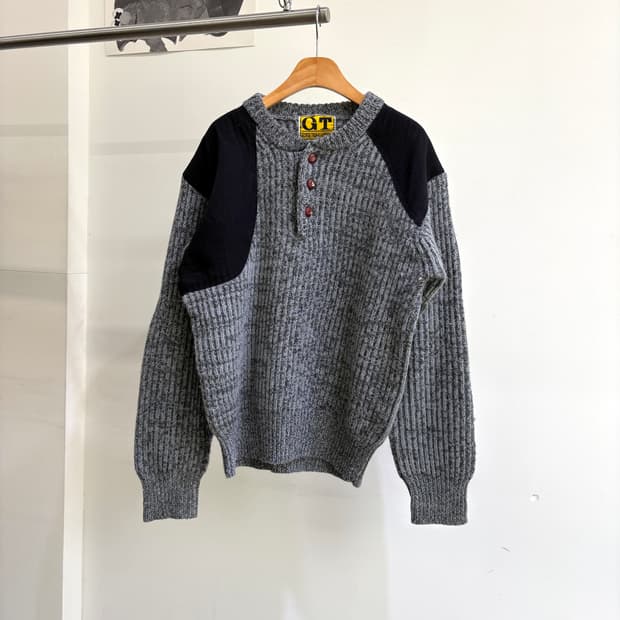 GEORGE THOMAS HAWKINS 니트