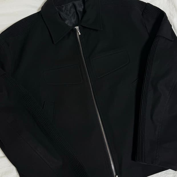 (박서준착용)STU 엠보 레이싱 자켓 L사이즈