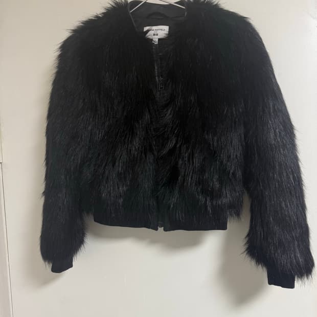 유니클로x카린 로이펠트 블랙 인조 모피 자켓 S