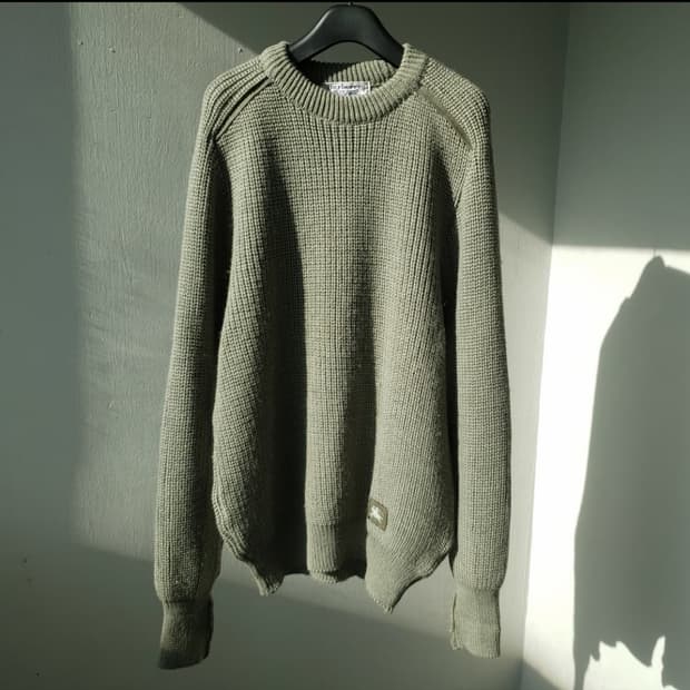 90s Burberry's military sweater