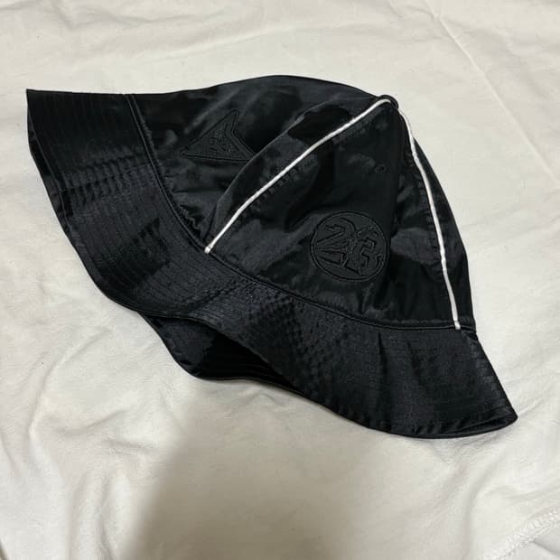 조던 버킷햇