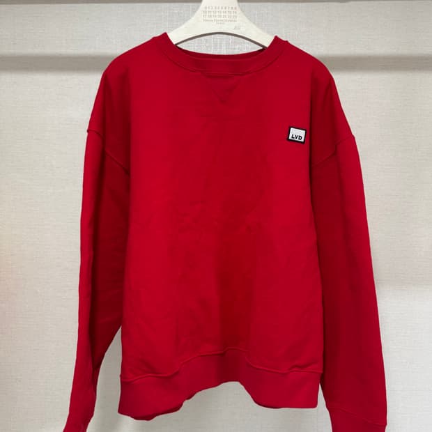 우영미 리비드 마켓 스퀘어 맨투맨