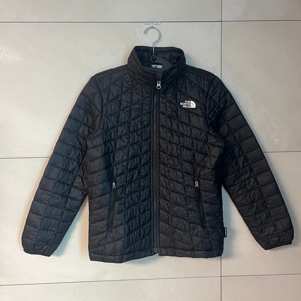 노스페이스 블랙 퀄팅 경량 패딩 [M]