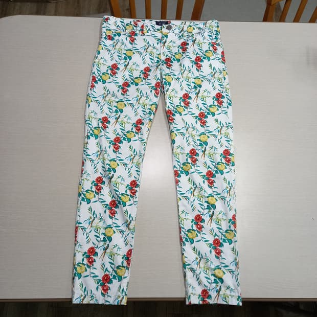 28 ARMANI JEANS 스판 플라워 치노 28-866