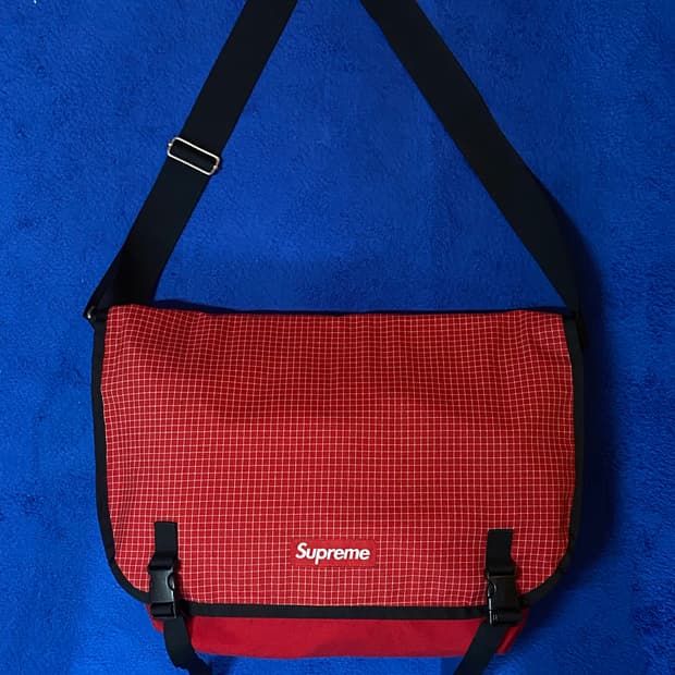 Supreme 슈프림 09 FW 빨간색 메신저백