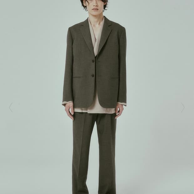 드러그옴므 셋업(자켓,슬랙스) hairy borwn