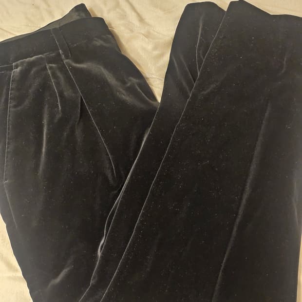 돌체엔가바나 벨벳 팬츠 국내 매장판