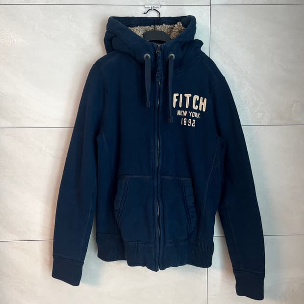 아베크롬비 뉴욕 스펠로고 네이비 퍼 후드 집업 [M] 