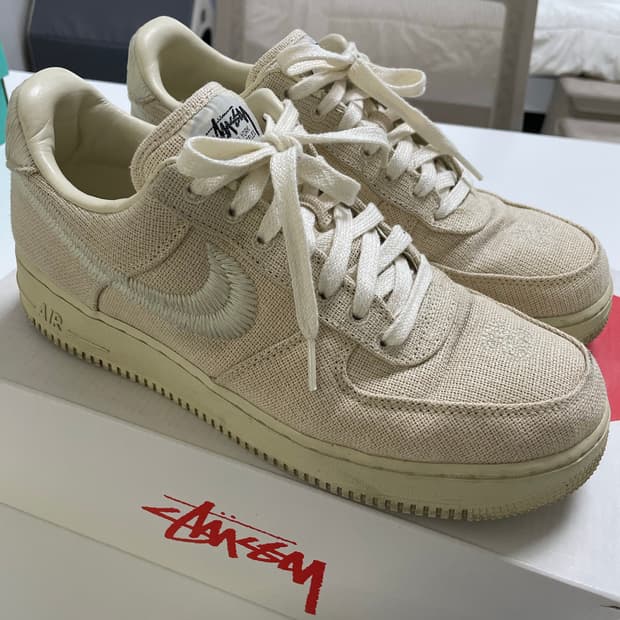 나이키 스투시 에어포스1 로우 파슬 280