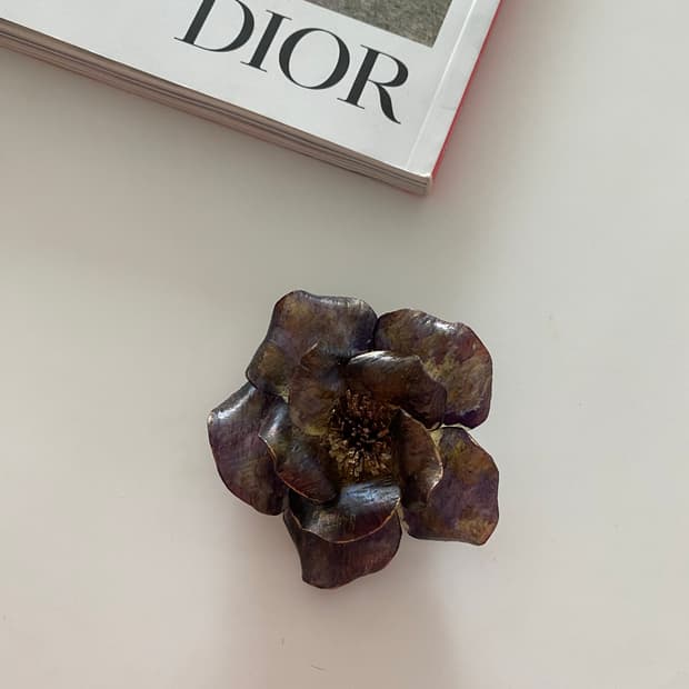 빈티지 가죽 플라워 브로치