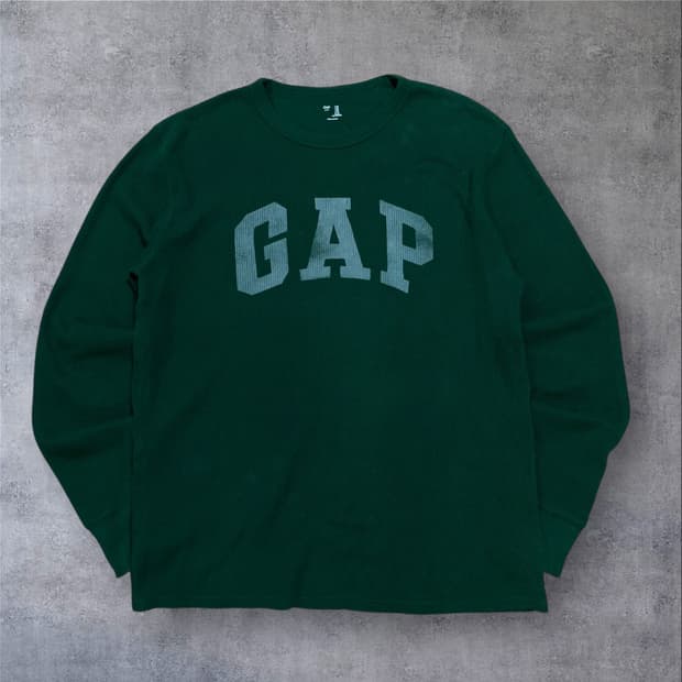 GAP 스펠아웃 빅로고 그린 롱 슬리브