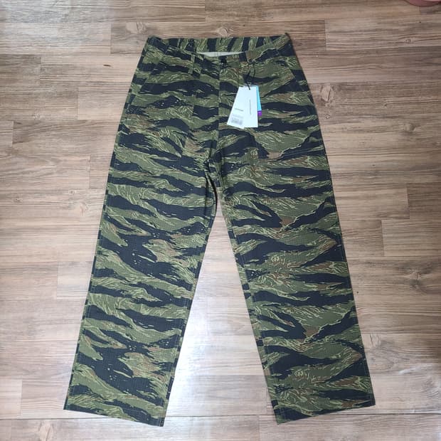 [M 새상품] 아웃스탠딩 퍼티그 카모 립스탑 팬츠 바지