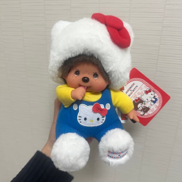 헬로키티 몬치치 콜라보 인형