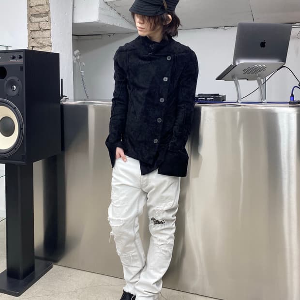 앤드뮐미스터 12AW 비대칭 버튼 자켓