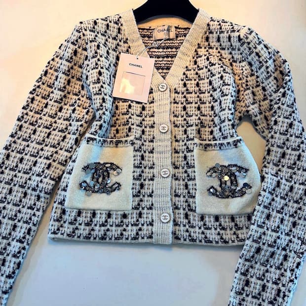 (새상품)샤넬가디건