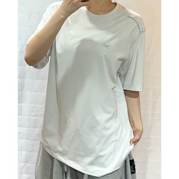 아크테릭스 화이트 트레이닝 반팔티
