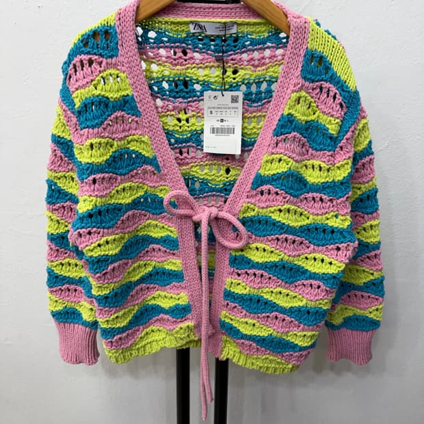 새제품) 자라 컬러풀 크로셰 니트 가디건 S