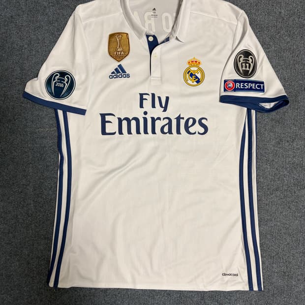 16-17 레알마드리드 홈