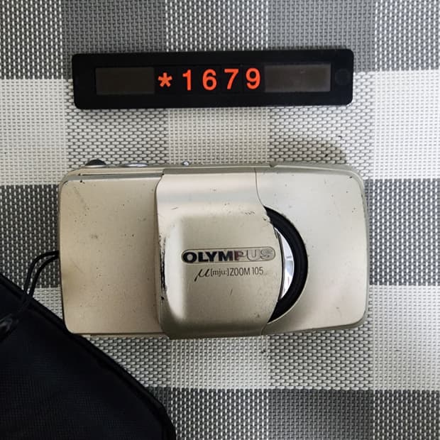 올림푸스 뮤 줌 105 디럭스 필름카메라 파우치포함