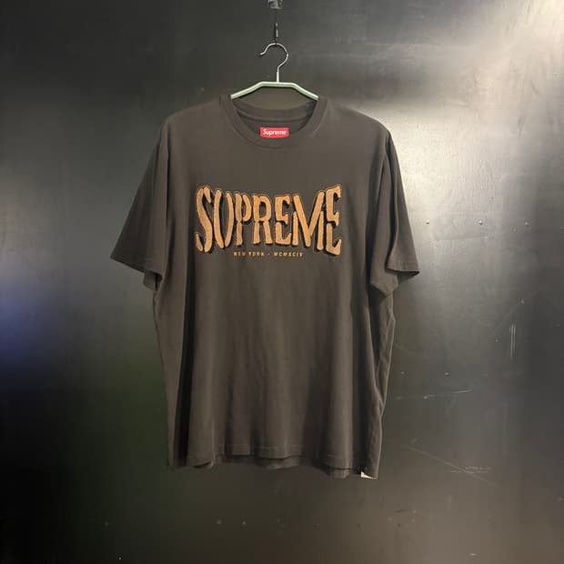 슈프림 플록 워시드 반팔티