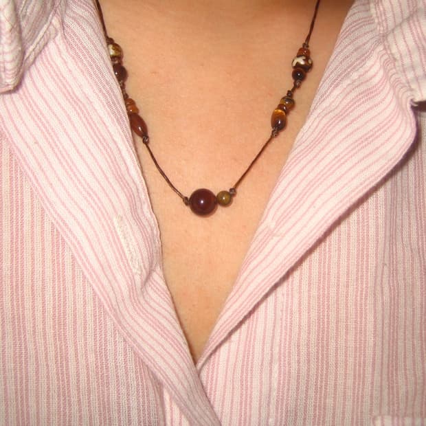 brown syrup necklace 브라운 시럽 끈 비즈 목걸이