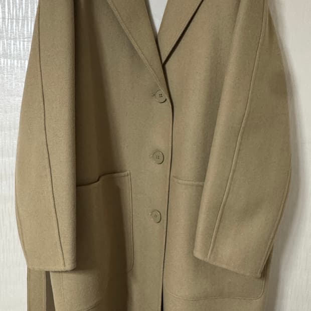 유니클로U 울블렌드 테일러드 코트 진베이지