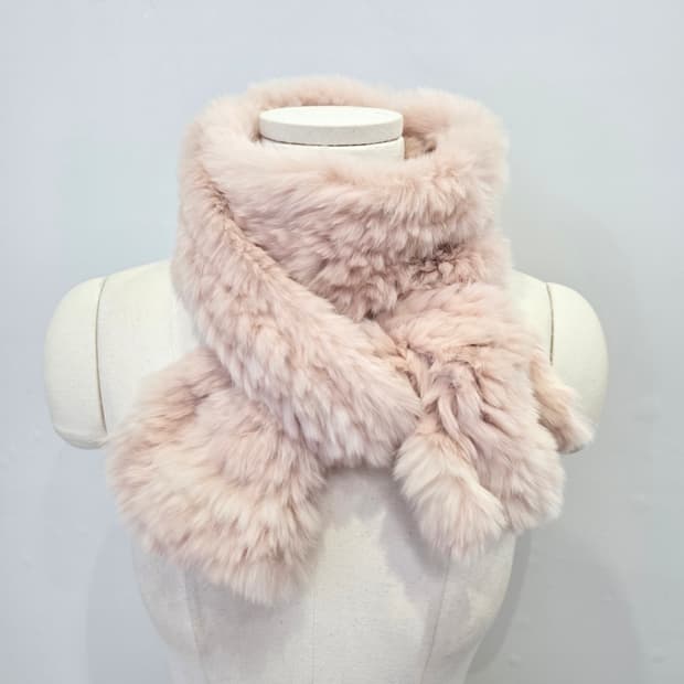  연핑크 래빗 머플러