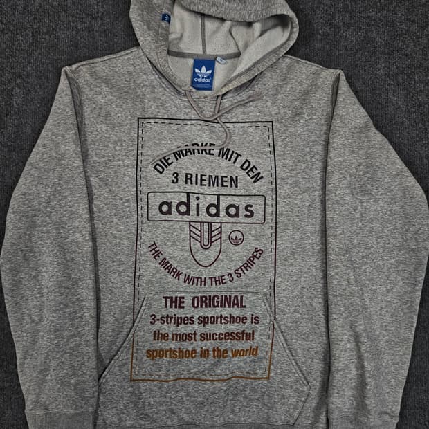아디다스 그래픽 스웨트 후드 급처