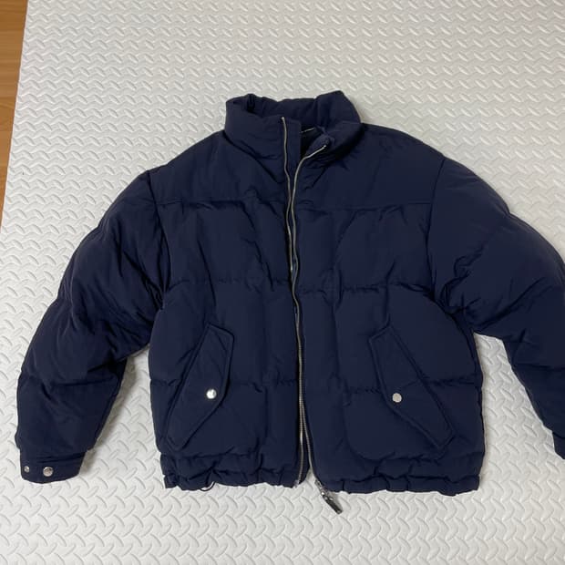 비바스튜디오 푸퍼패딩 숏패딩 덕다운 네이비 M