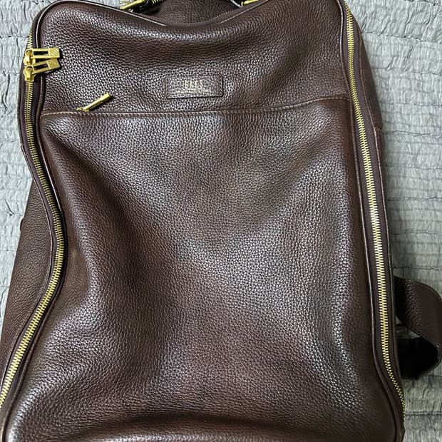 닥스 브라운 가죽 백팩