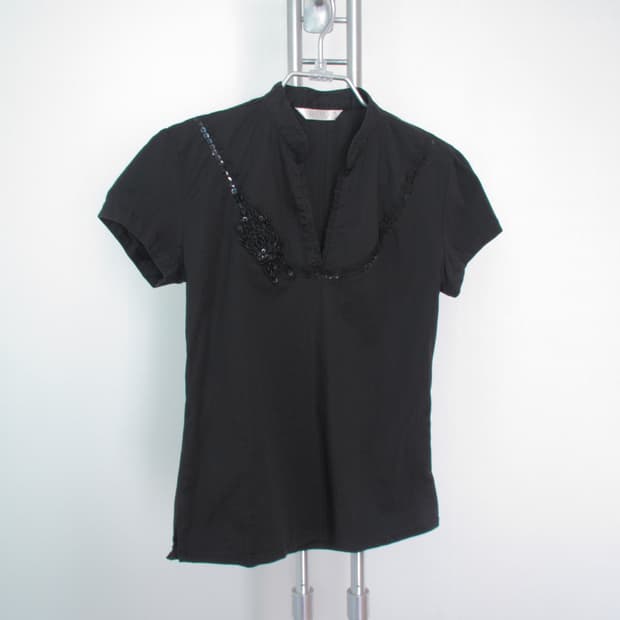 WBC beads lace blouse
