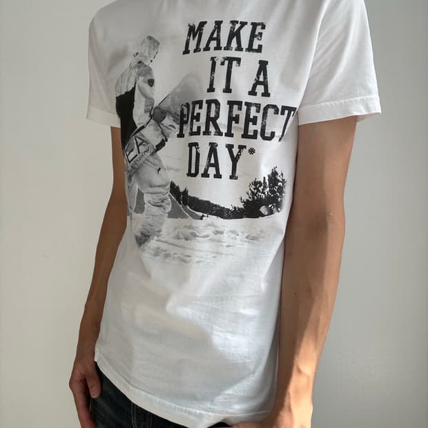 Armani Back logo snow borad T-shirt