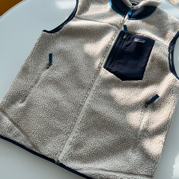 파타고니아 레트로 파일 베스트 L
